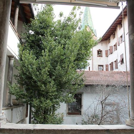 Appartamento Al Castello Trento Luaran gambar