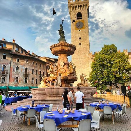 Appartamento Al Castello Trento Luaran gambar