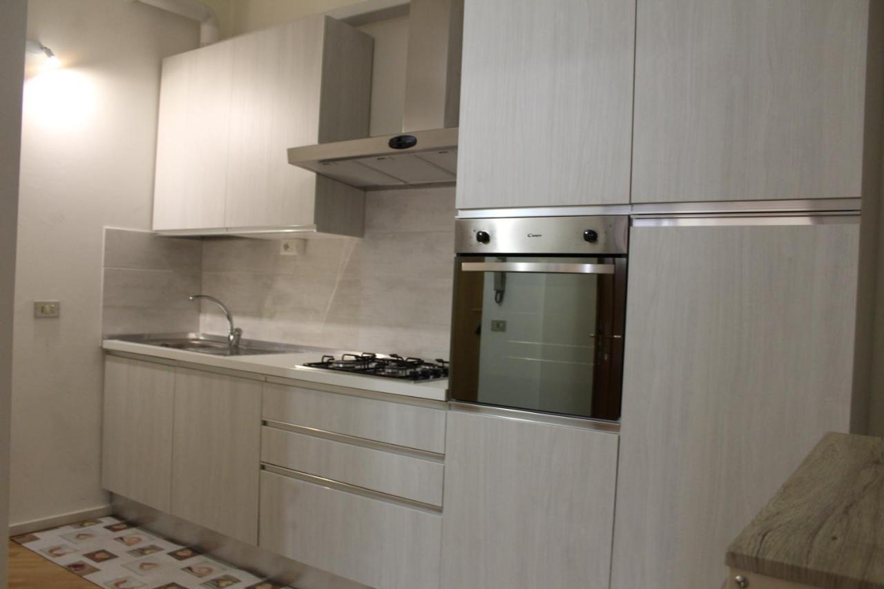 Appartamento Al Castello Trento Luaran gambar