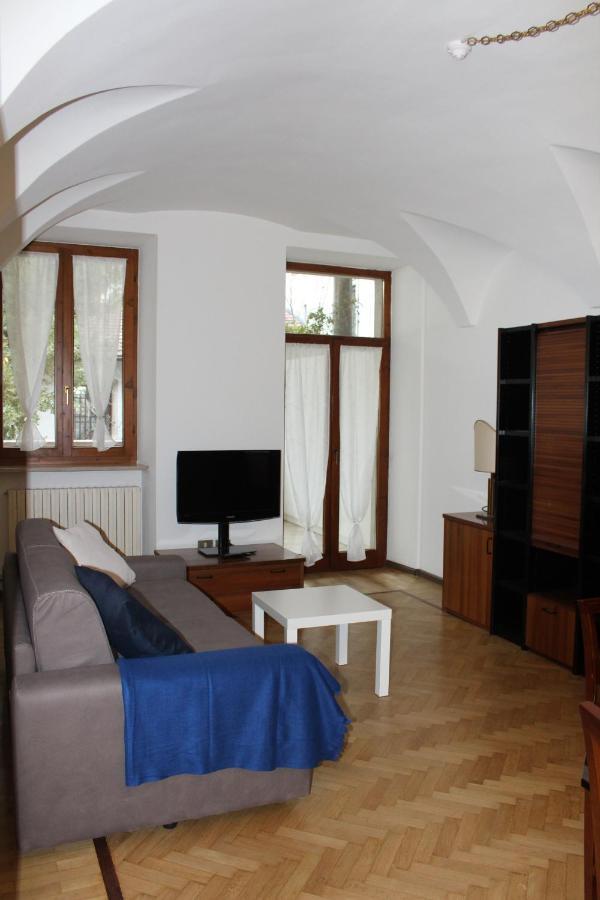 Appartamento Al Castello Trento Luaran gambar
